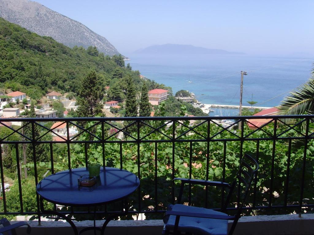 Giannatos' Studios - Makis Πόρος Εξωτερικό φωτογραφία