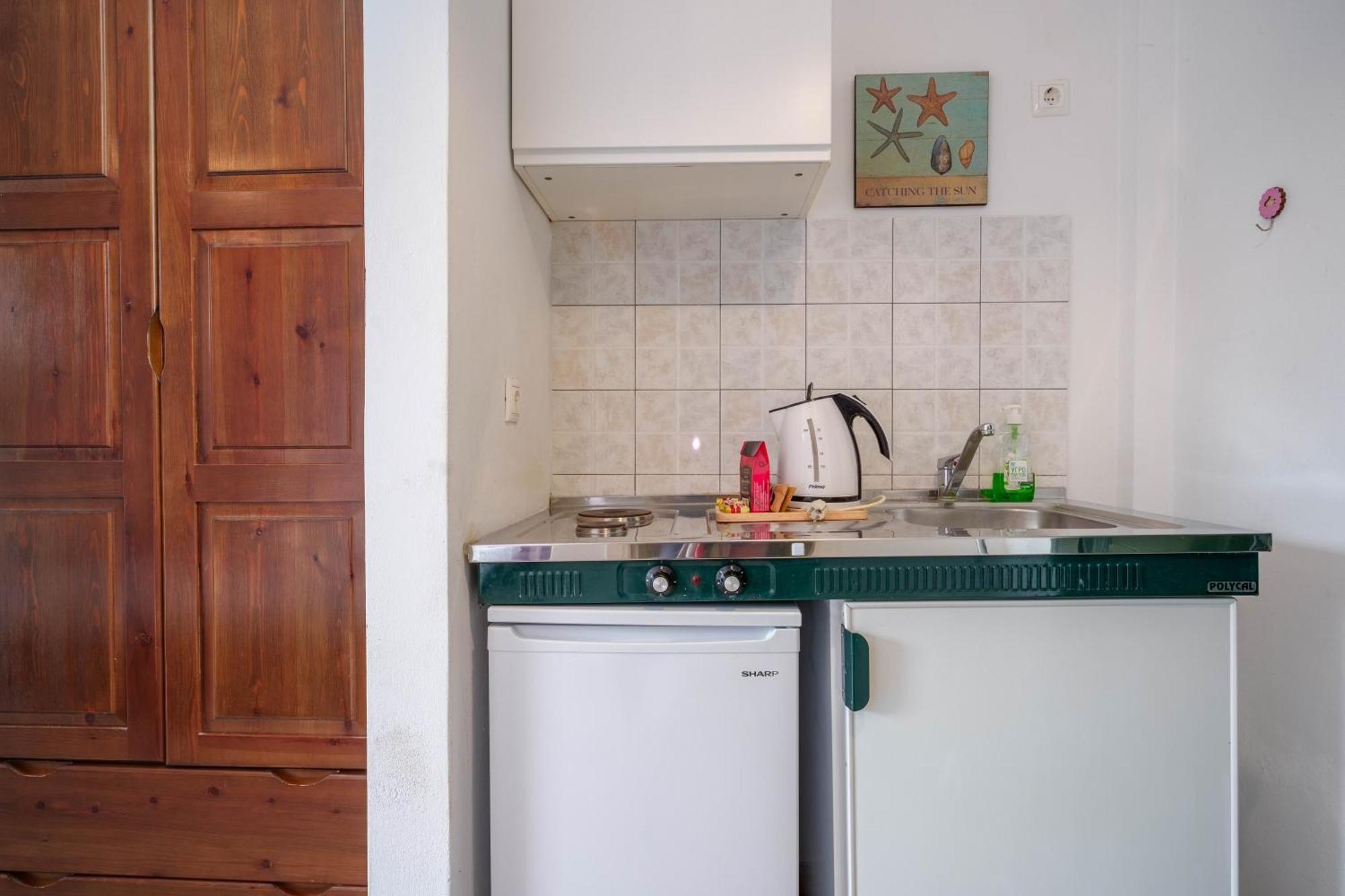 Giannatos' Studios - Makis Πόρος Εξωτερικό φωτογραφία